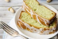 Velvet Pistachio Pudding Pound Cake