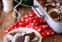 Cool Mint Fudge Crinkles