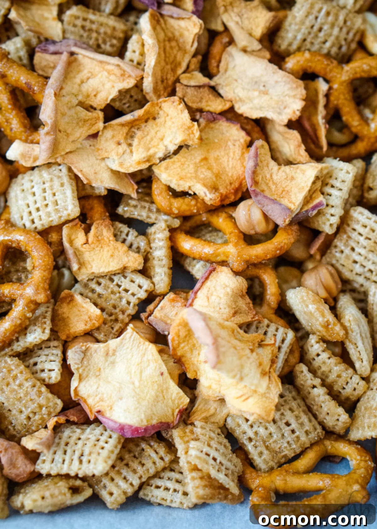 Caramel Apple Crunch Mix 10 img 10082 9