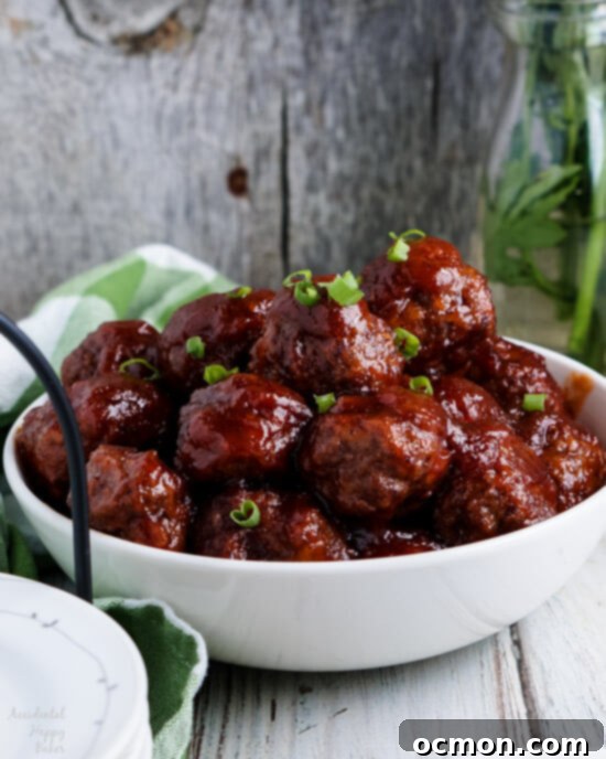 Cranberry Glazed Meatballs 4 Cranberry Meatballs