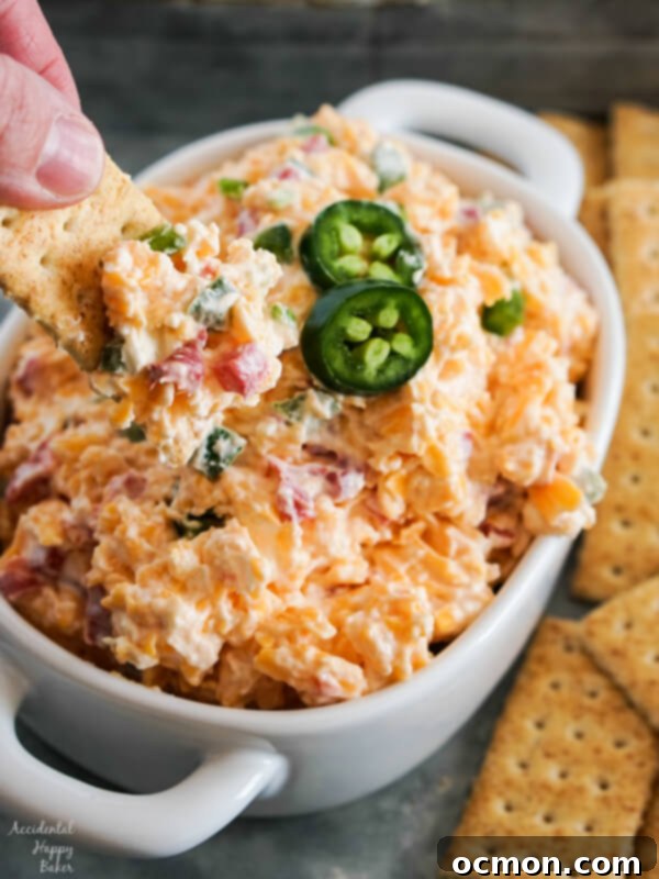 Jalapeno Pimento Zest 3 Jalapeno Pimento Cheese with Crackers